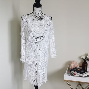 White lace dress with open back & ties